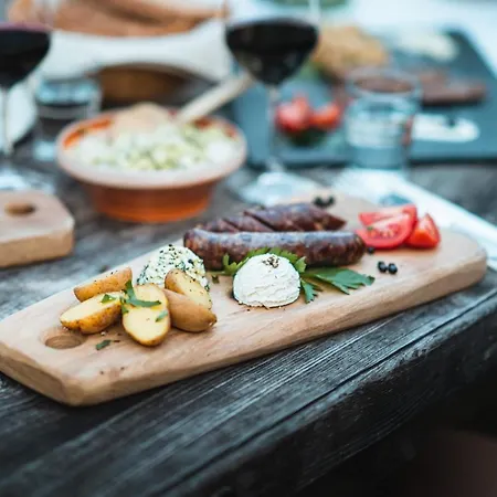 Organic Tourist Farm Pri Plajerju