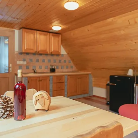 Organic Tourist Farm Pri Plajerju Apartment Trenta