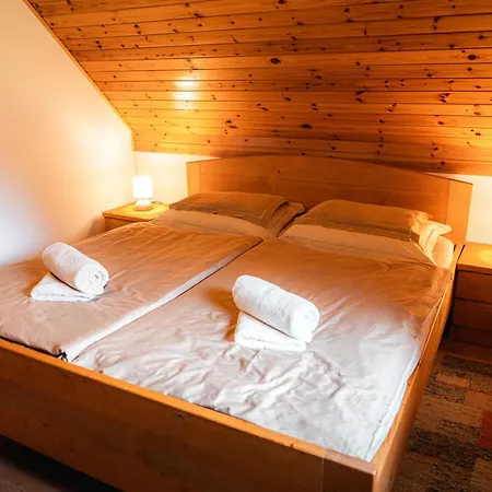 Organic Tourist Farm Pri Plajerju Apartment