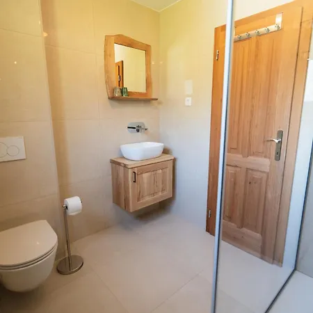 Organic Tourist Farm Pri Plajerju טרנטה