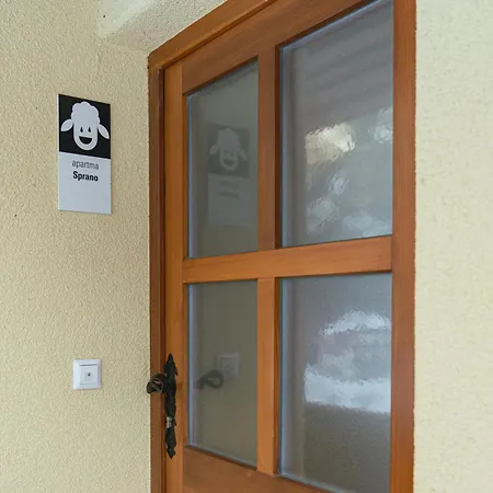 Organic Tourist Farm Pri Plajerju