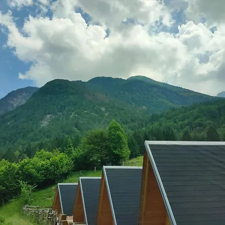 Organic Tourist Farm Pri Plajerju Trenta