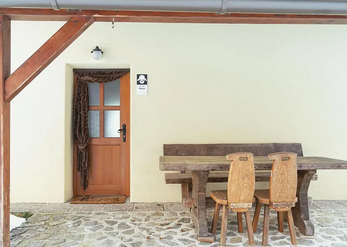 Organic Tourist Farm Pri Plajerju Фермерский дом Трента