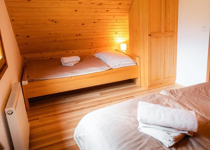 Organic Tourist Farm Pri Plajerju * Трента