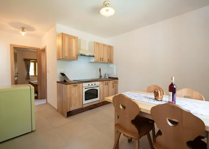 Organic Tourist Farm Pri Plajerju 트렌타